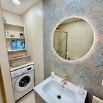 Sunny Escapes, Newly Renovated - Playa De Americas