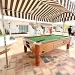 Sunny Escapes, Newly Renovated - Playa De Americas Апартаменты