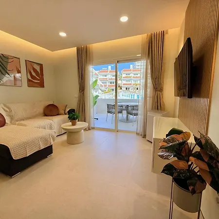 Apartamento Sunny Escapes, Newly Renovated - Playa De Americas Playa de las Américas