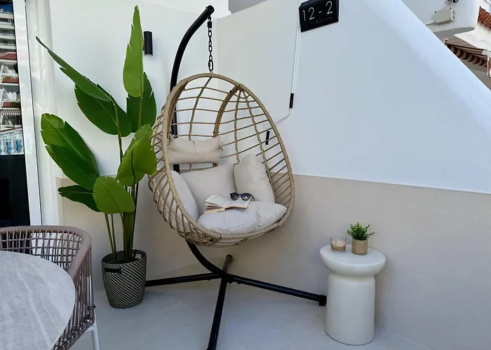 Sunny Escapes, Newly Renovated - Playa De Las Americas Apartmán Playa de las Americas (Tenerife)